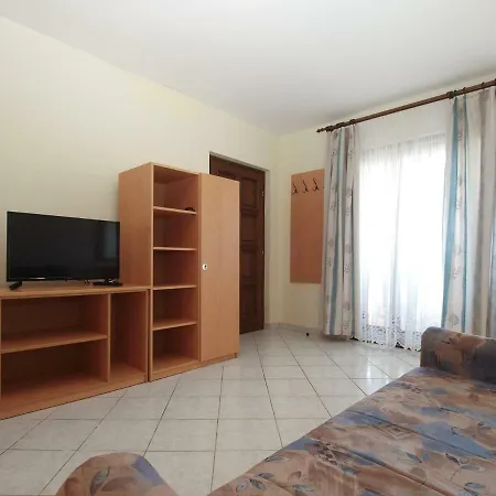 Sebastian 1842 Apartmán